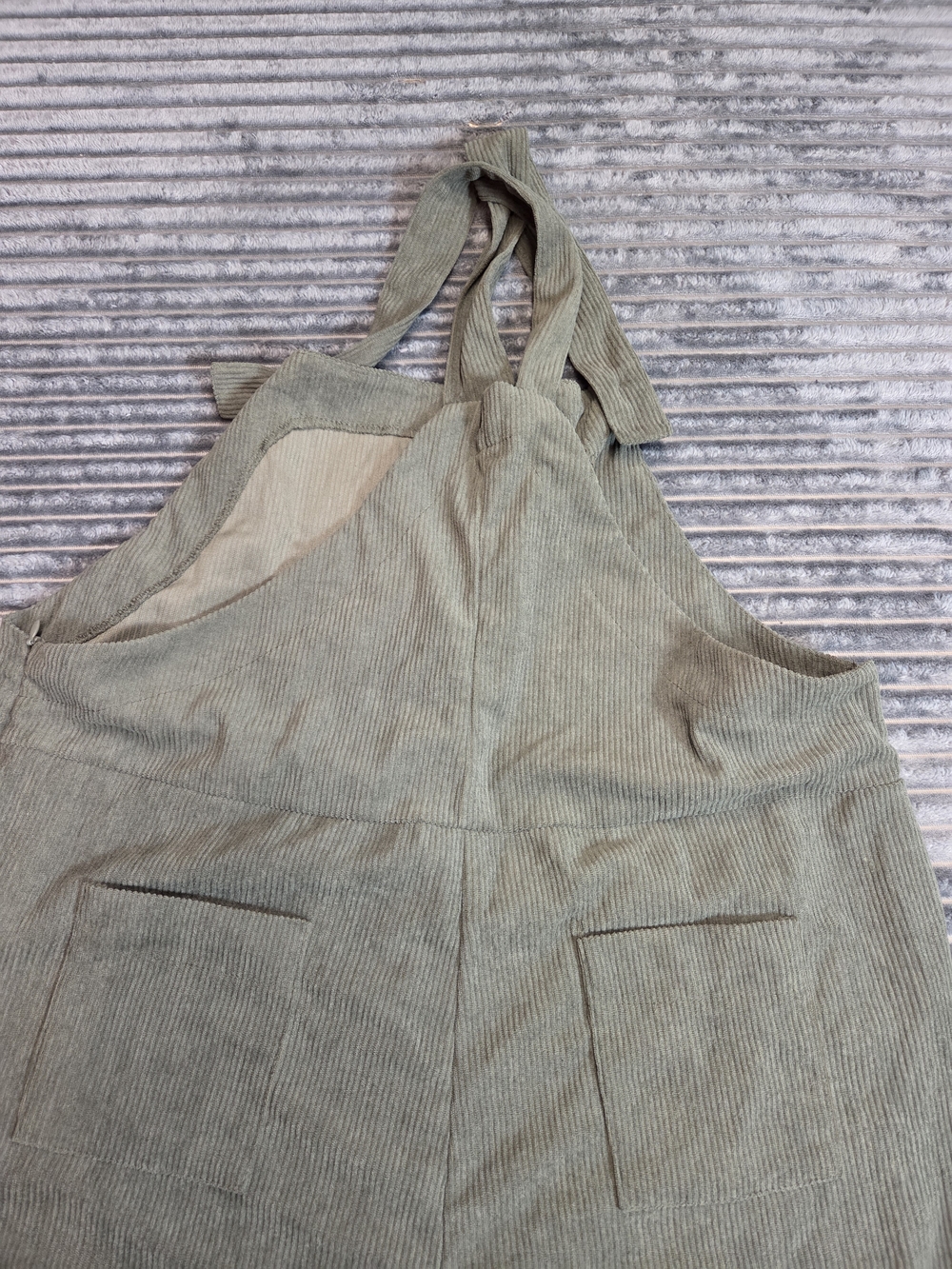 Olive Green Ribbed Overalls - Picture 6 of 9